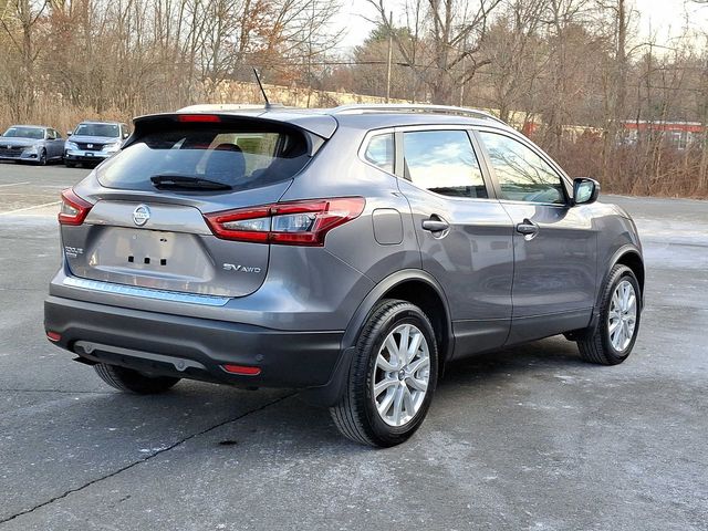 2022 Nissan Rogue Sport SV