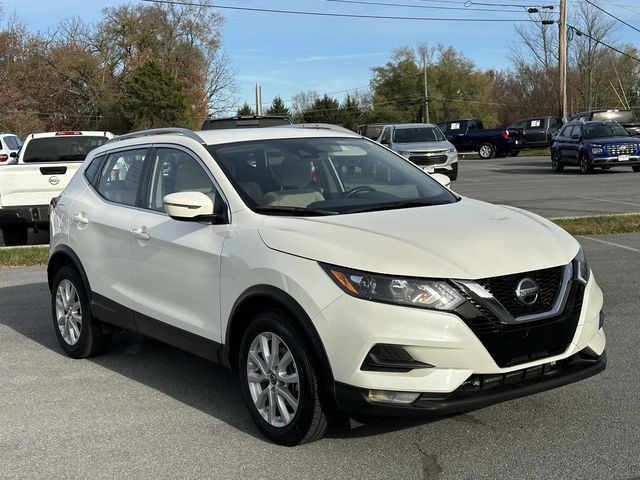 2022 Nissan Rogue Sport SV