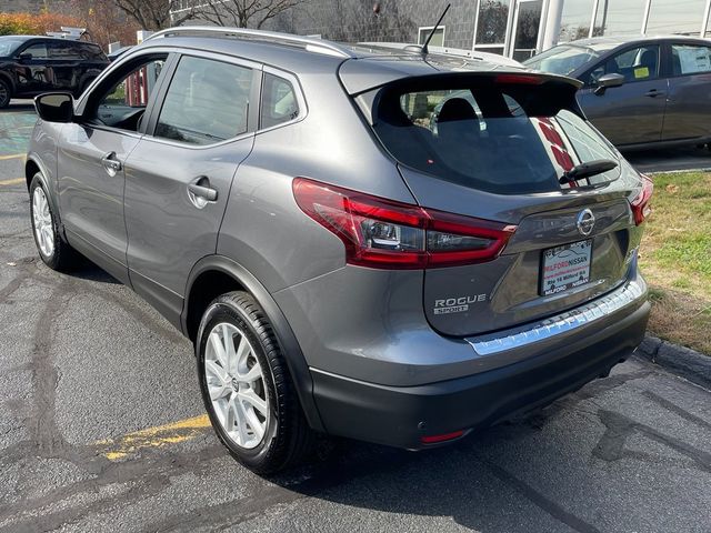 2022 Nissan Rogue Sport SV