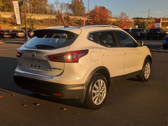 2022 Nissan Rogue Sport SV