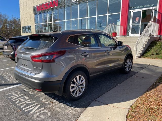 2022 Nissan Rogue Sport SV