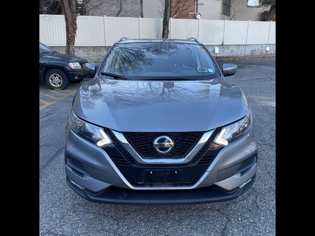 2022 Nissan Rogue Sport SV