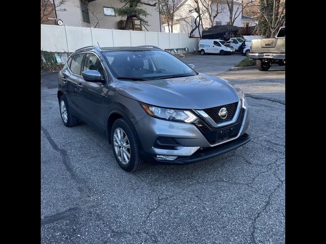 2022 Nissan Rogue Sport SV