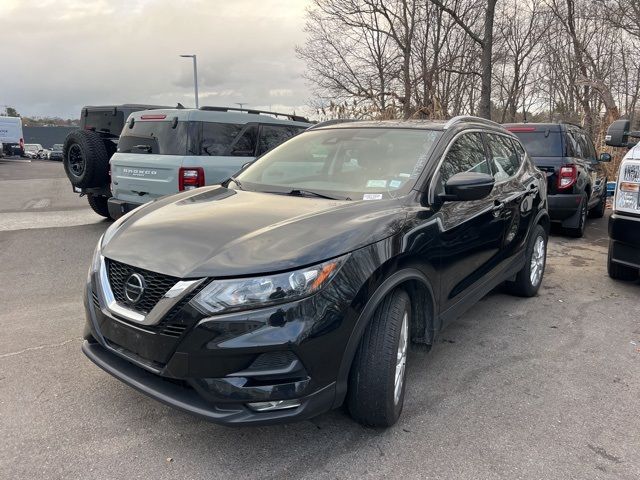 2022 Nissan Rogue Sport SV