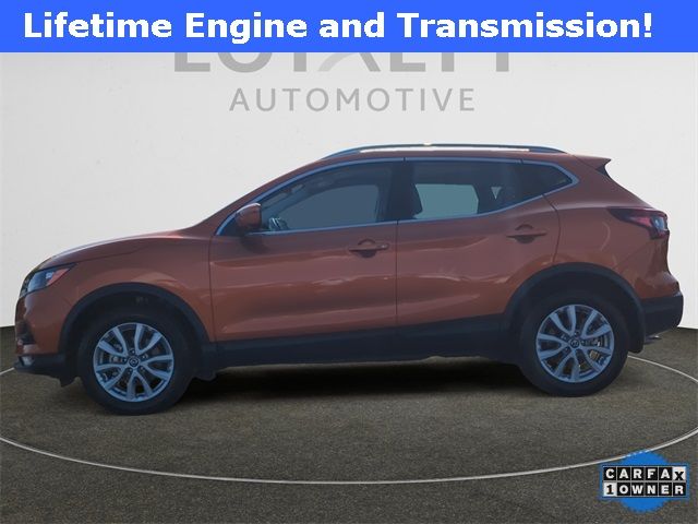 2022 Nissan Rogue Sport SV