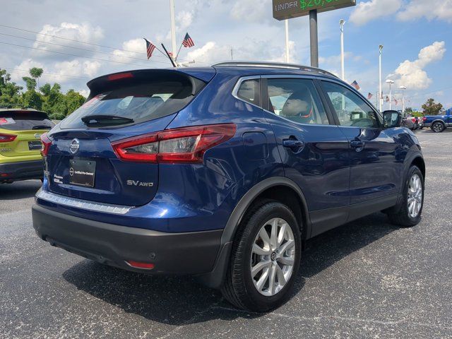 2022 Nissan Rogue Sport SV