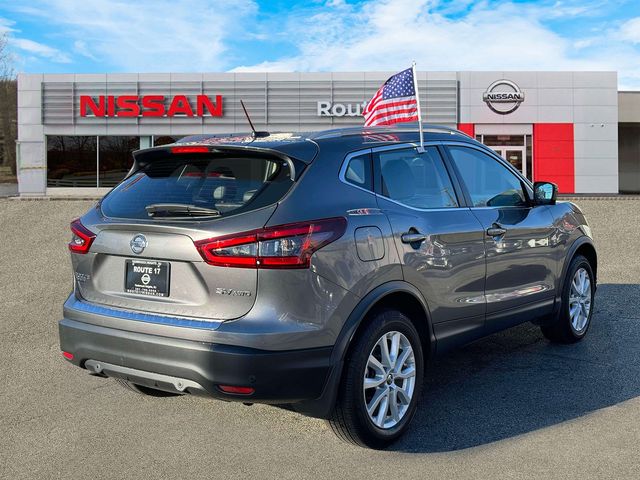 2022 Nissan Rogue Sport SV