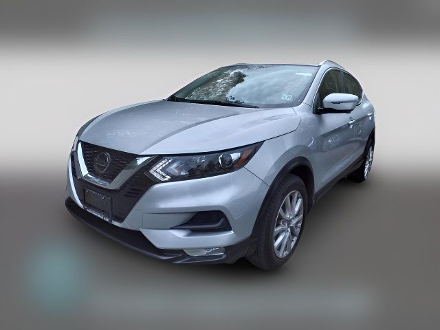 2022 Nissan Rogue Sport SV