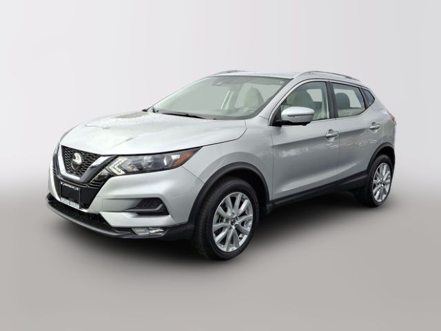 2022 Nissan Rogue Sport SV