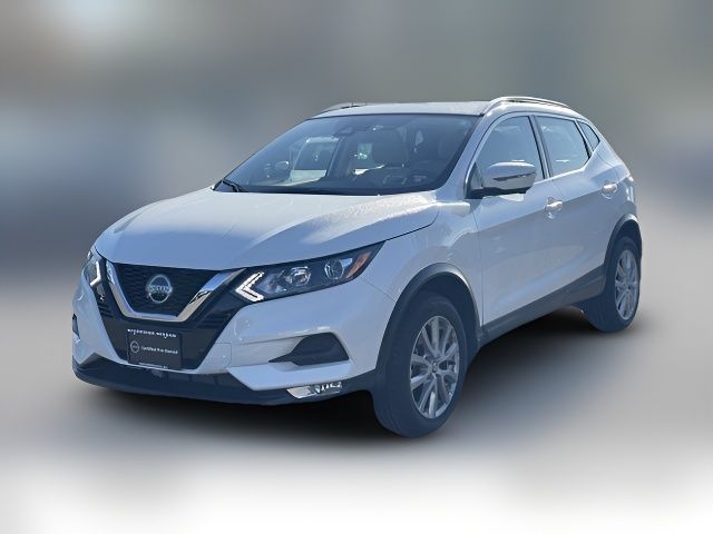 2022 Nissan Rogue Sport SV