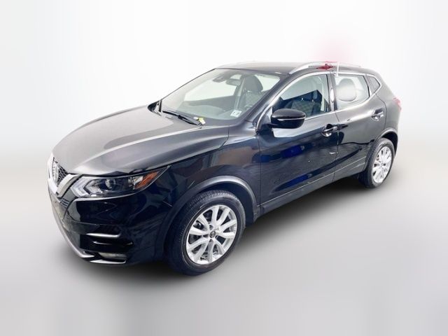 2022 Nissan Rogue Sport SV