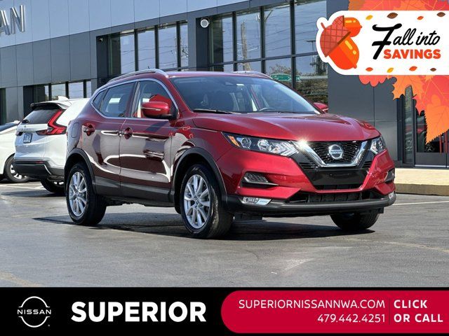 2022 Nissan Rogue Sport SV