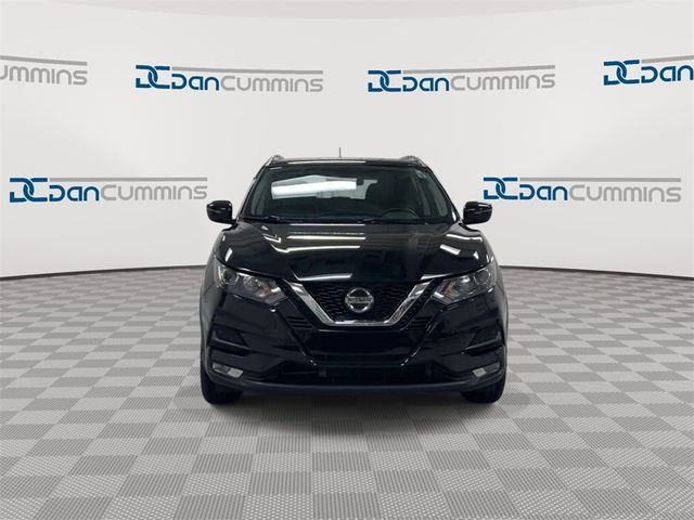 2022 Nissan Rogue Sport SV