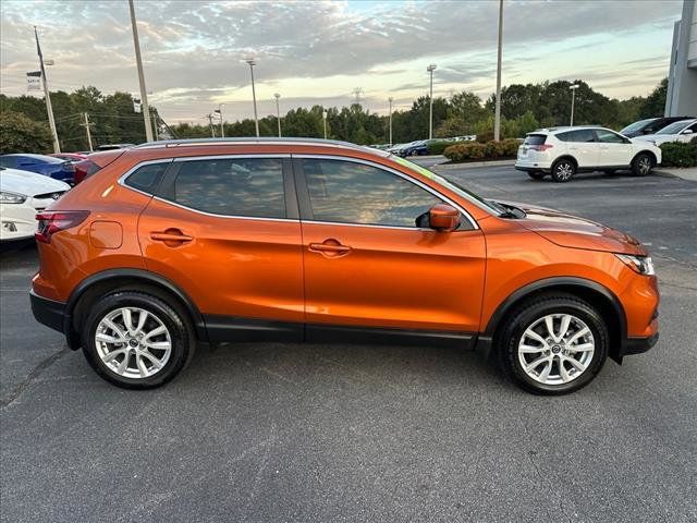 2022 Nissan Rogue Sport SV