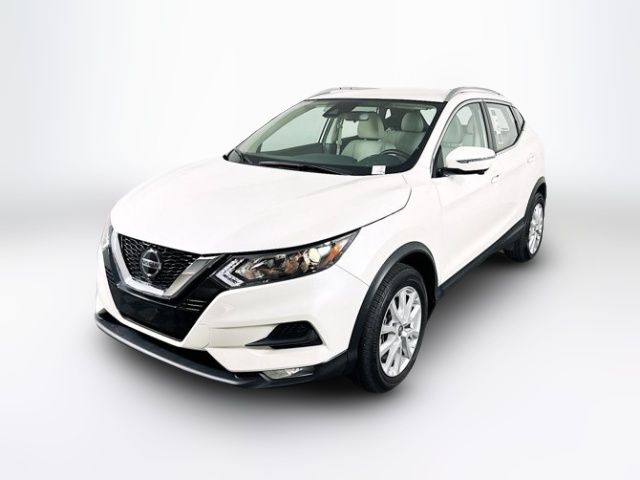 2022 Nissan Rogue Sport SV