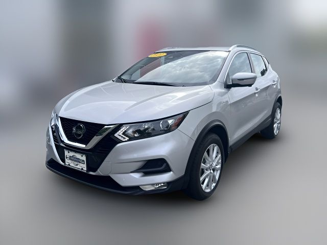 2022 Nissan Rogue Sport SV