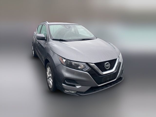 2022 Nissan Rogue Sport SV