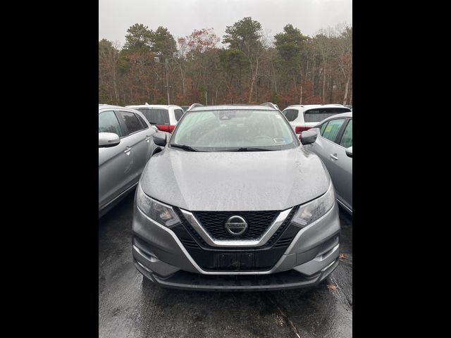 2022 Nissan Rogue Sport SV