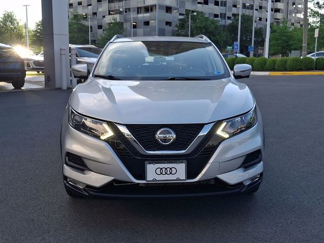 2022 Nissan Rogue Sport SV