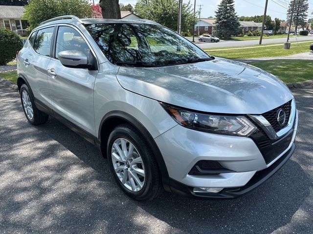 2022 Nissan Rogue Sport SV