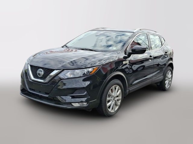 2022 Nissan Rogue Sport SV