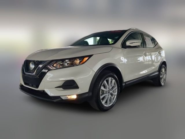 2022 Nissan Rogue Sport SV