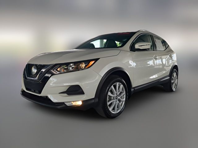 2022 Nissan Rogue Sport SV