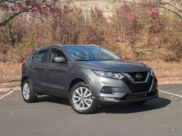 2022 Nissan Rogue Sport SV