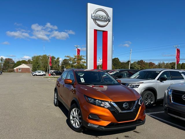 2022 Nissan Rogue Sport SV