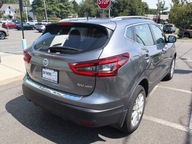 2022 Nissan Rogue Sport SV