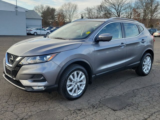 2022 Nissan Rogue Sport SV