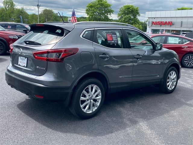 2022 Nissan Rogue Sport SV