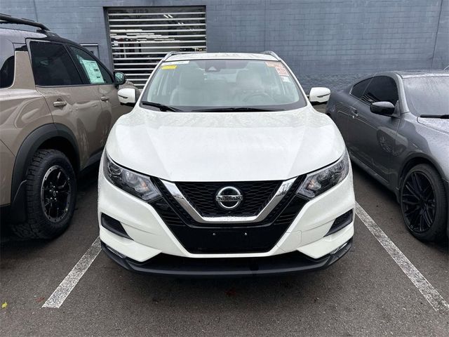 2022 Nissan Rogue Sport SV