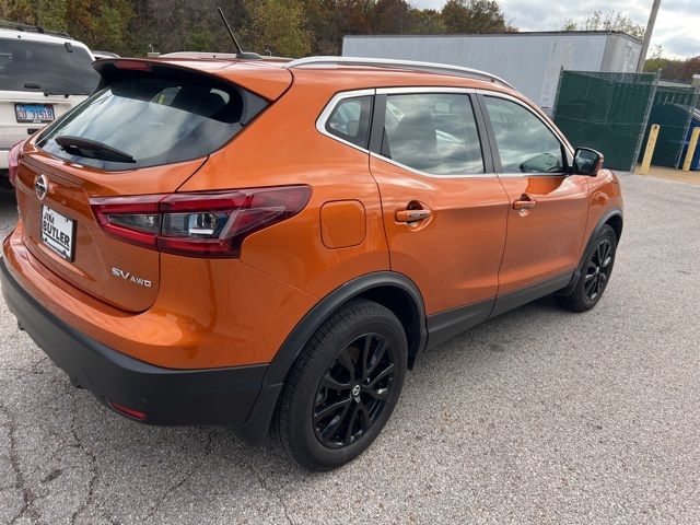 2022 Nissan Rogue Sport SV