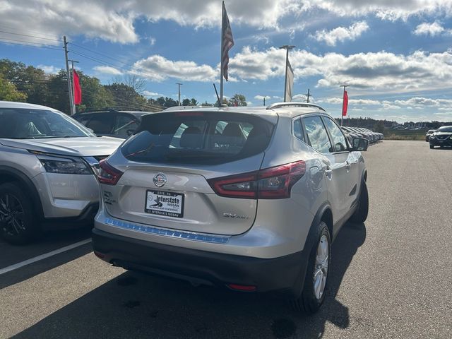 2022 Nissan Rogue Sport SV