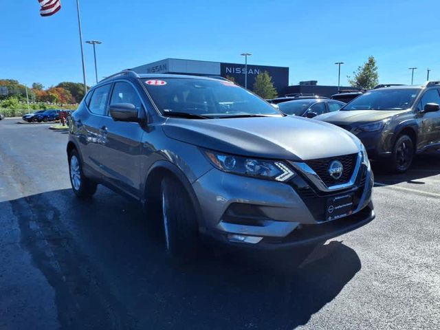 2022 Nissan Rogue Sport SV