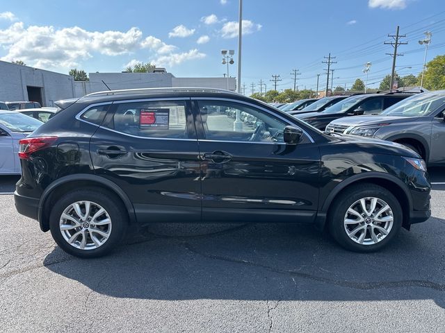 2022 Nissan Rogue Sport SV