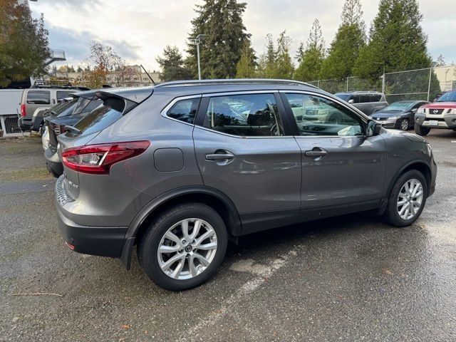 2022 Nissan Rogue Sport SV