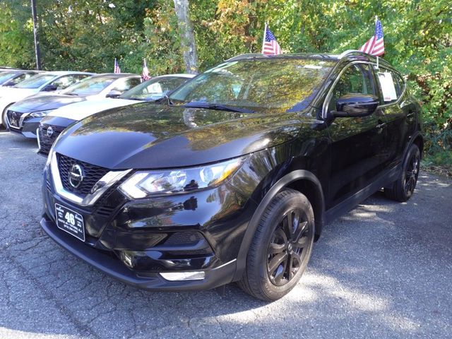 2022 Nissan Rogue Sport SV