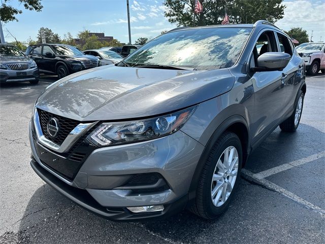 2022 Nissan Rogue Sport SV