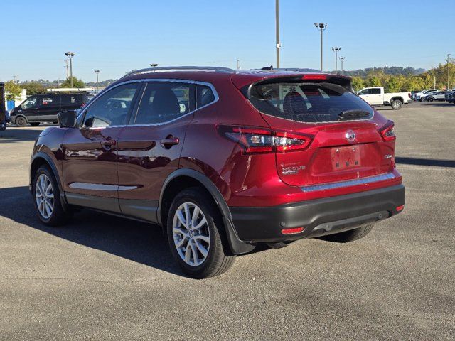 2022 Nissan Rogue Sport SV