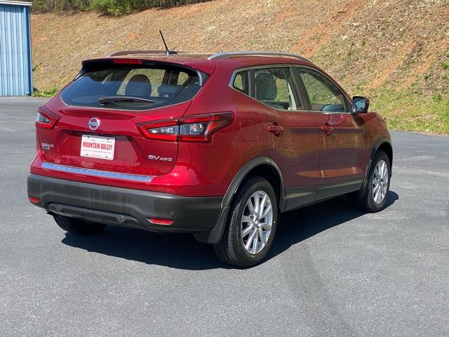 2022 Nissan Rogue Sport SV