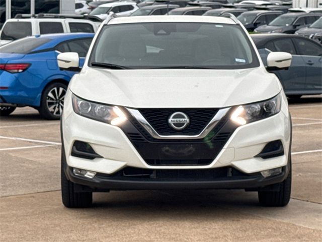 2022 Nissan Rogue Sport SV