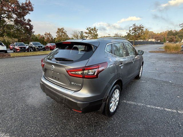 2022 Nissan Rogue Sport SV