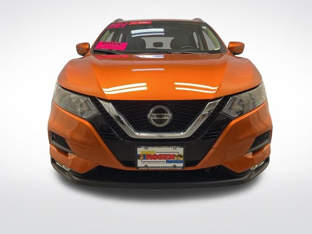 2022 Nissan Rogue Sport SV