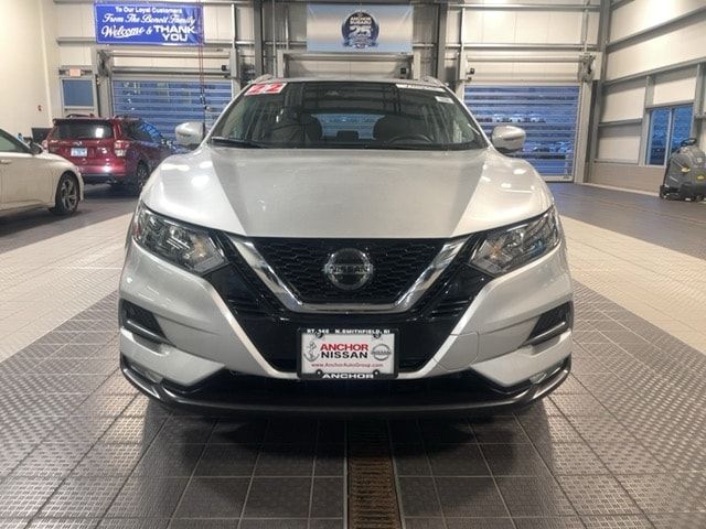 2022 Nissan Rogue Sport SV