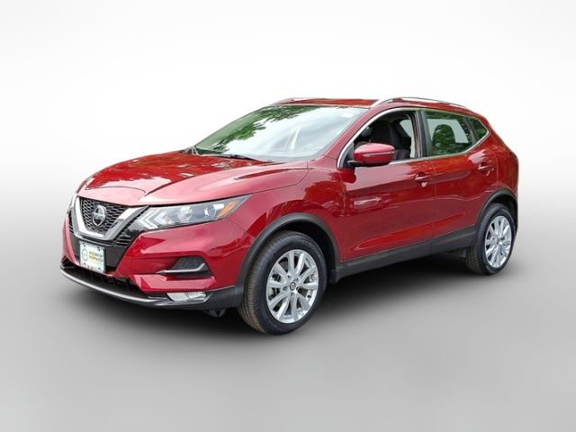 2022 Nissan Rogue Sport SV