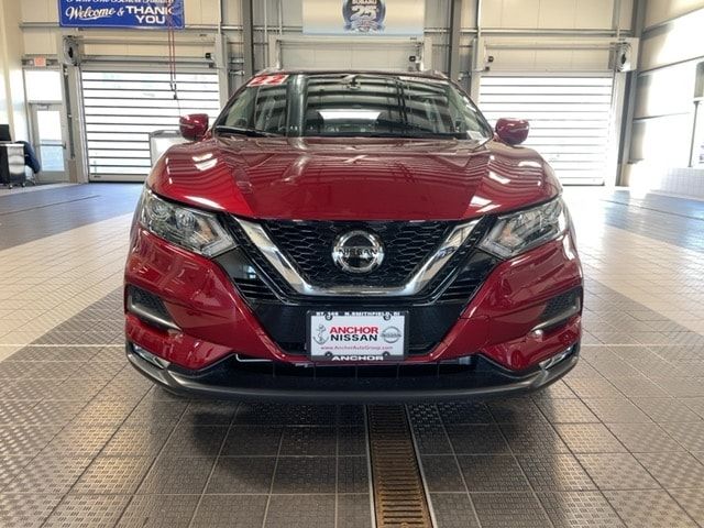 2022 Nissan Rogue Sport SV