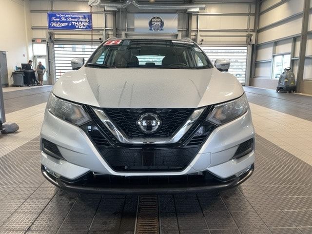 2022 Nissan Rogue Sport SV