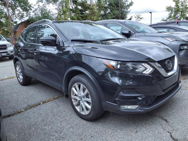 2022 Nissan Rogue Sport SV